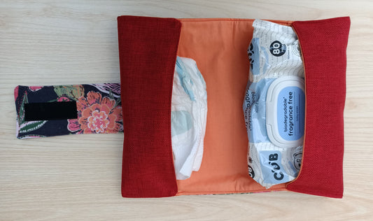 Nappy Wallet, Nappy clutch, wipes holder, nappy bag, Baby Shower Gift, diaper wallet